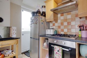 Kitchen- click for photo gallery